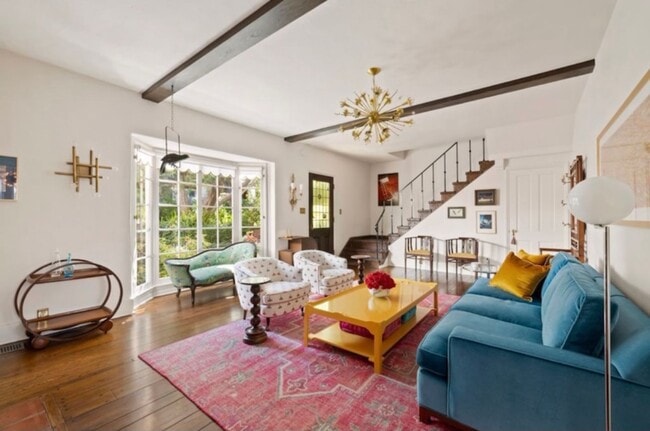 Photo - 10966 Strathmore Dr House