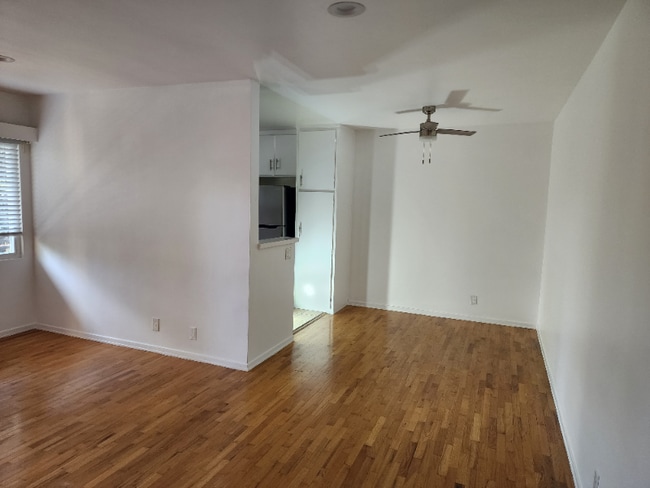 Photo - 1025 Idaho Ave Unit 9