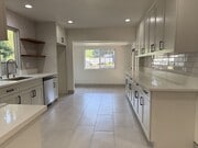 Photo - 688 Atchison St