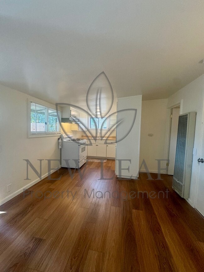 Photo - 221 E Whitcomb Ave