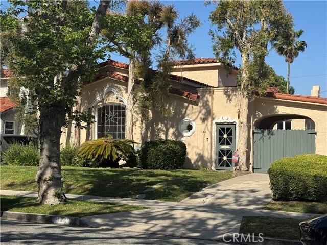 Photo - 144 S La Peer Dr House