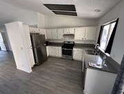 Photo - 4732 Katrina Pl