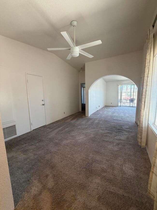 Photo - 505 S Farrell Dr Unit R112