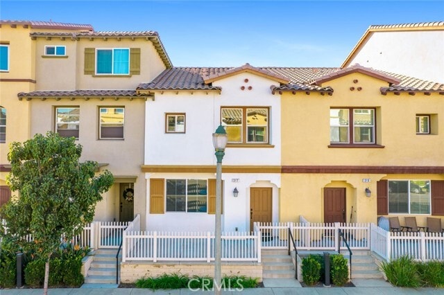 Photo - 317 N Fenimore Ave Townhome
