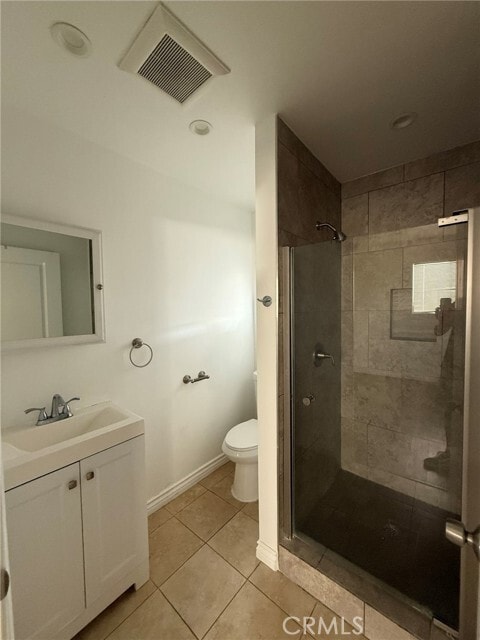 Photo - 7053 Lindley Ave