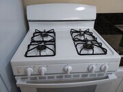 new stove - 6043 Romaine St Unit 6