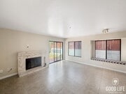 Photo - Beautiful 4B/2.5BA House in Vista w/ Attac...