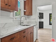 Photo - 2139 Holly Dr