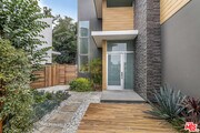 Photo - 16536 Moorpark St House