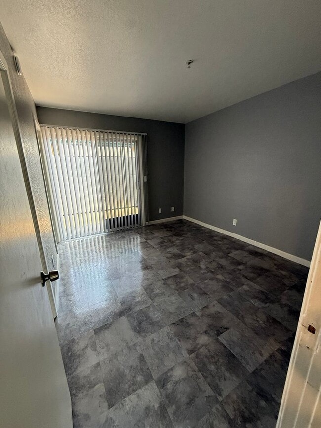 Photo - Santa Ana Birch Apartments