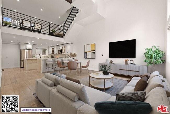 Building Photo - 5019 W Maplewood Ave Unit 101