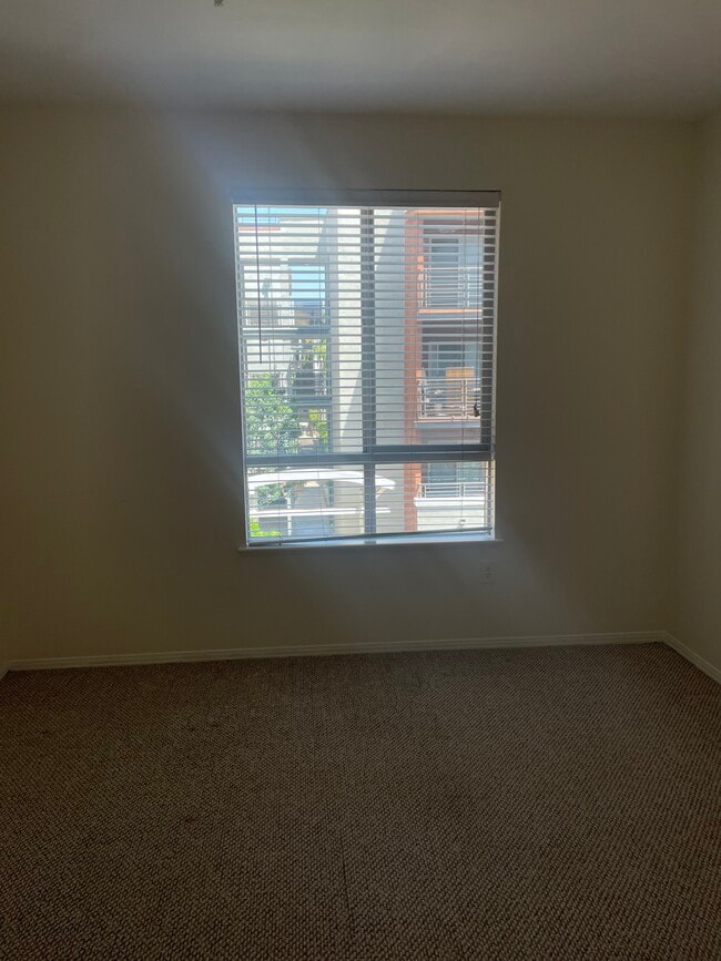 Bedroom #1, No furniture - 100 S Alameda St Unit 359