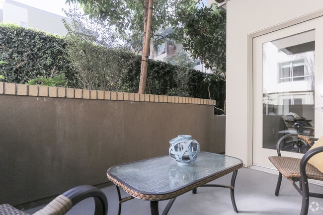 1BR, 1BA - 725 SF - Fusion Encore Hollywood