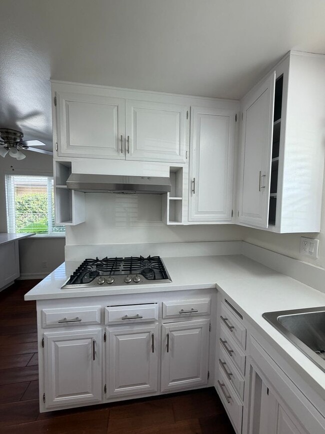 Photo - 1311 Fairplain Ave