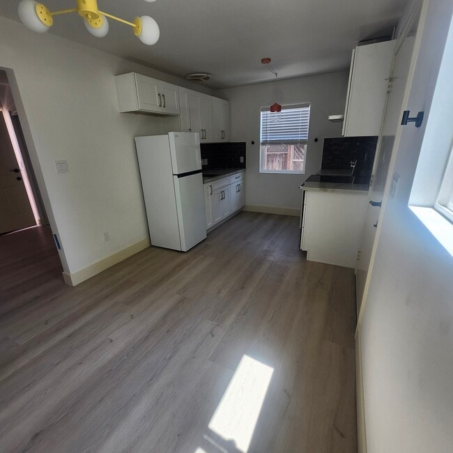 Building Photo - 1111 S Rimpau Blvd Unit 1111 and half S Rimpau