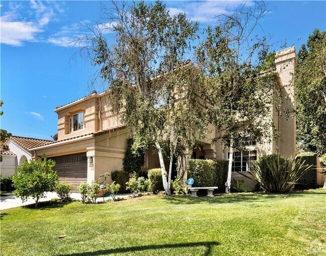 Building Photo - BEAUTIFUL LONE OAK HOME IN CALABASAS!