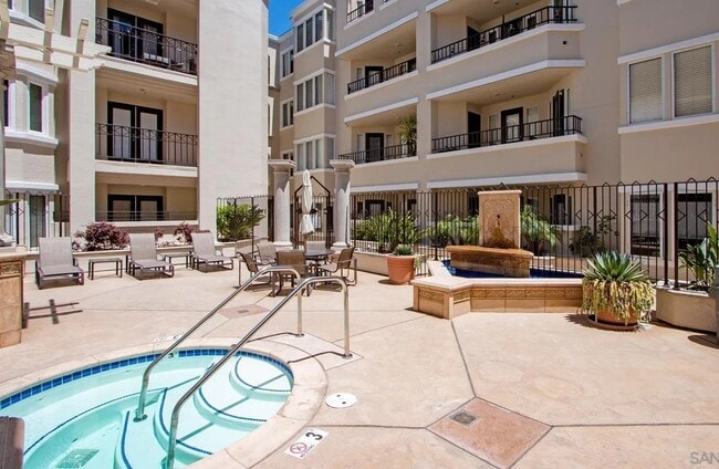 Photo - 620 State St Unit 415