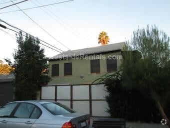 Building Photo - 4015 Veselich Ave Rental