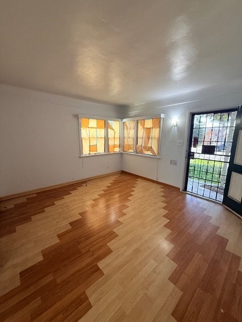 Building Photo - 4401 E 52nd St