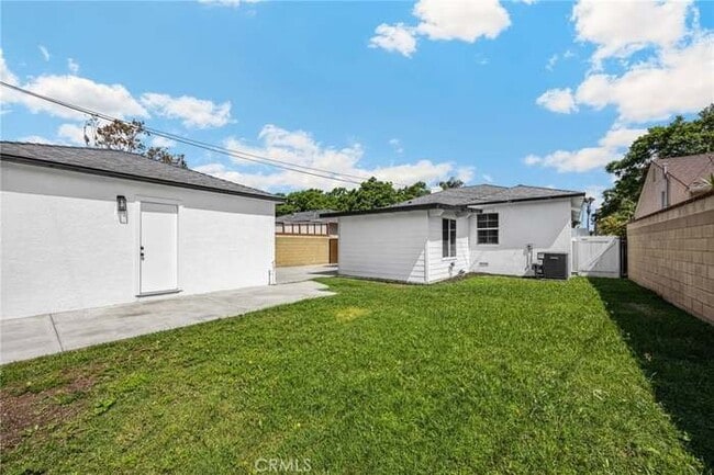 Photo - 6112 Freckles Rd