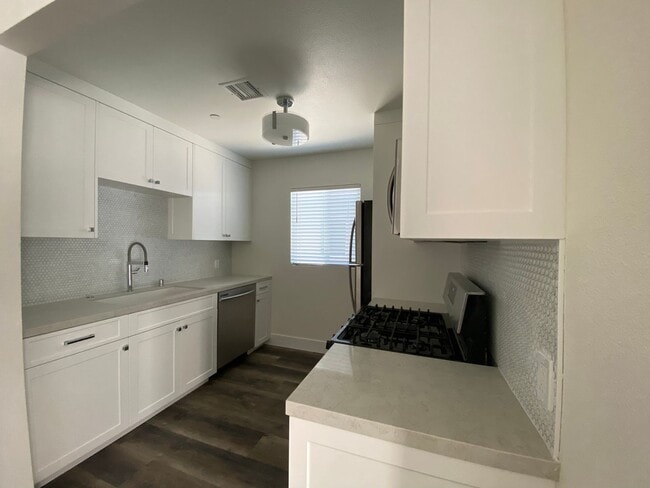 Photo - CDM Property Unit 420 1/2