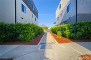 Photo - 1423 S New Hampshire Ave Townhome