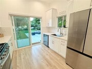 Photo - 502 N Avon St