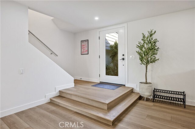 Photo - 25266 Pacifica Ave