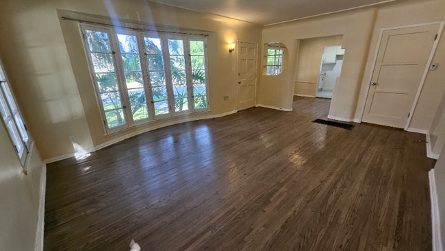 Photo - 6290 Commodore Sloat Dr Apartment