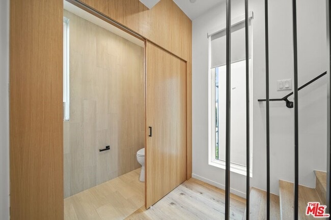 Photo - 849 Mariposa Ave