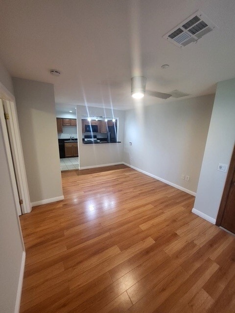 Photo - 3914 W Victory Blvd Unit 102