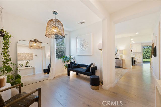 Photo - 17065 Cantlay St