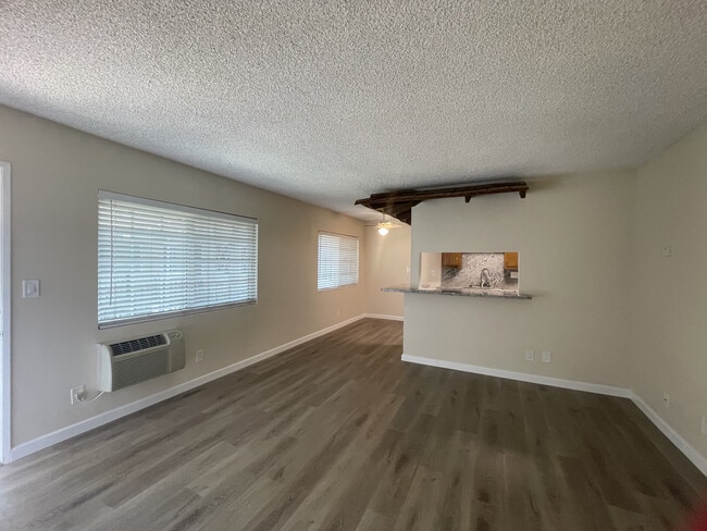 LIVING ROOM & DINING ROOM - 519 N Electric Ave Unit 12