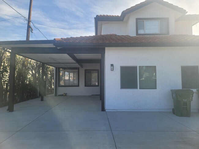 Photo - 5542 Tampa Ave Unit 5542