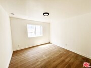 Photo - 5440 Carlton Way Unit 105