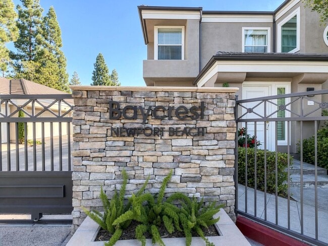Photo - Beautifully renovated single-level condo in gated Newport Baycrest