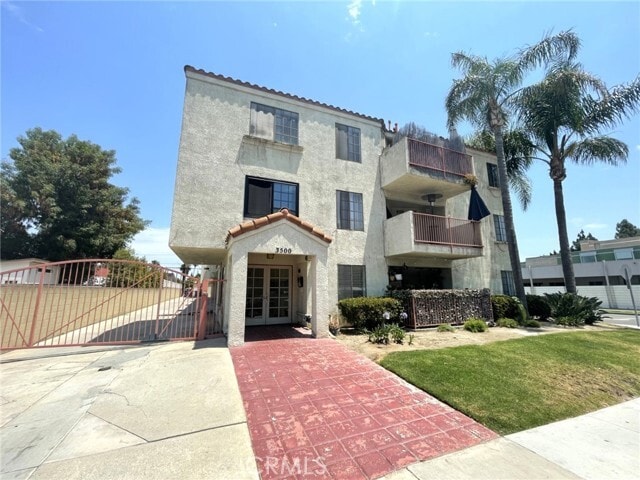 Building Photo - 3500 Linden Ave Unit 302 Rental