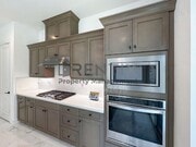 Photo - 19206 Blackthorn Dr