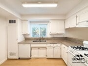 Photo - 11839 Burbank Blvd Unit 4