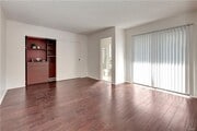 Photo - 25245 Tanoak Ln