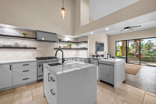 Photo - 80504 Pebble Beach