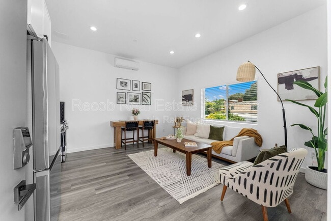 Photo - 5254 Adams Ave Unit 4