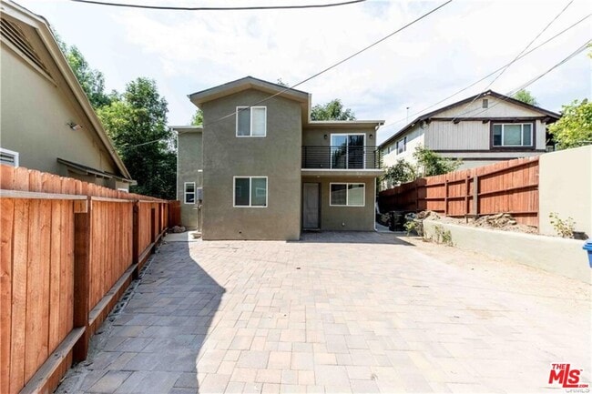 Photo - 22849 MacFarlane Dr