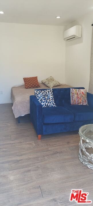 Photo - 4439 W 61st St