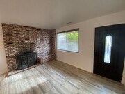 Photo - 424 S B St