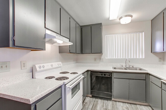 Photo - Terre at Canyon