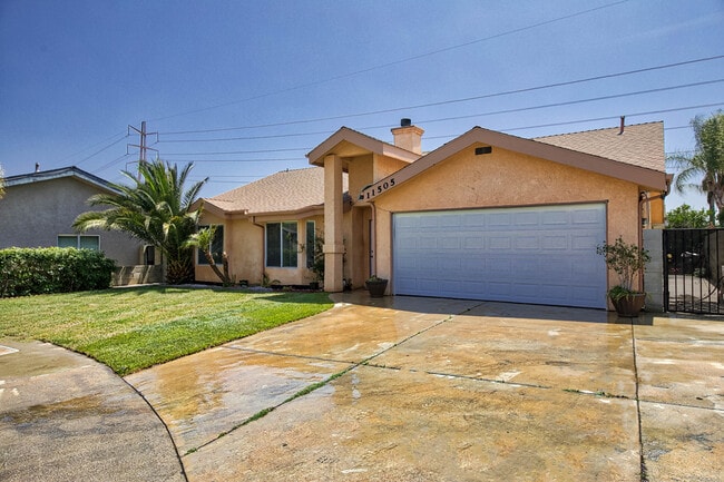 Photo - Beautiful 3 Bedroom Sylmar Home