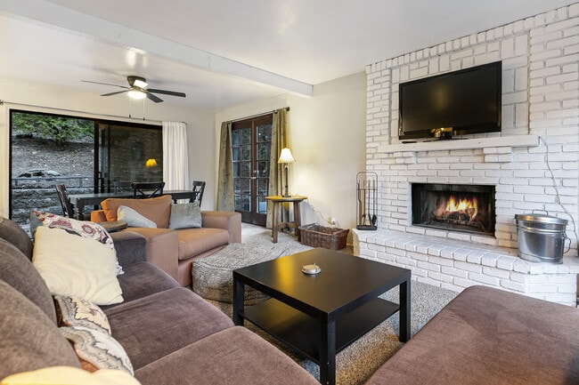 Photo - 117 A Ln