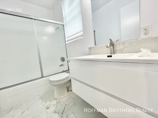 Photo - 6060 Fulton Ave Unit 9
