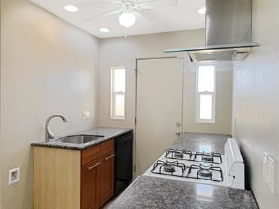 Photo - 37219 Melrose Dr